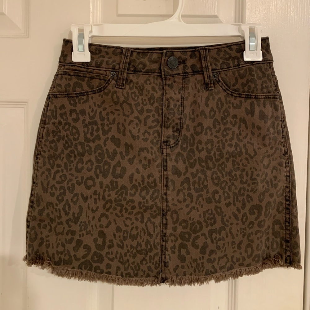brown cheetah mini skirt